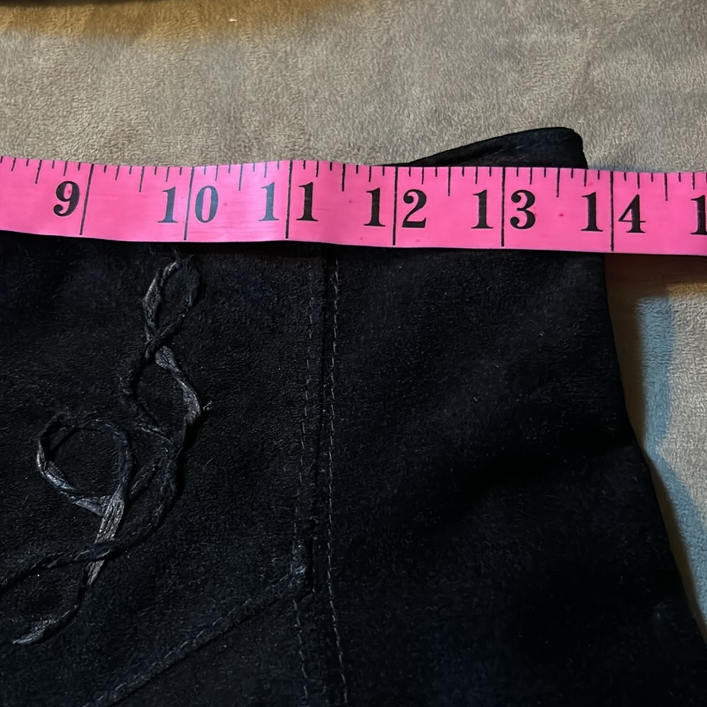 #112 Vintage suede suit - Picture 12 of 16